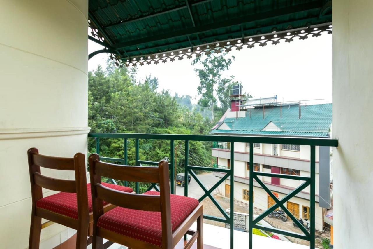 Hôtel Le Celestium à Munnar Extérieur photo